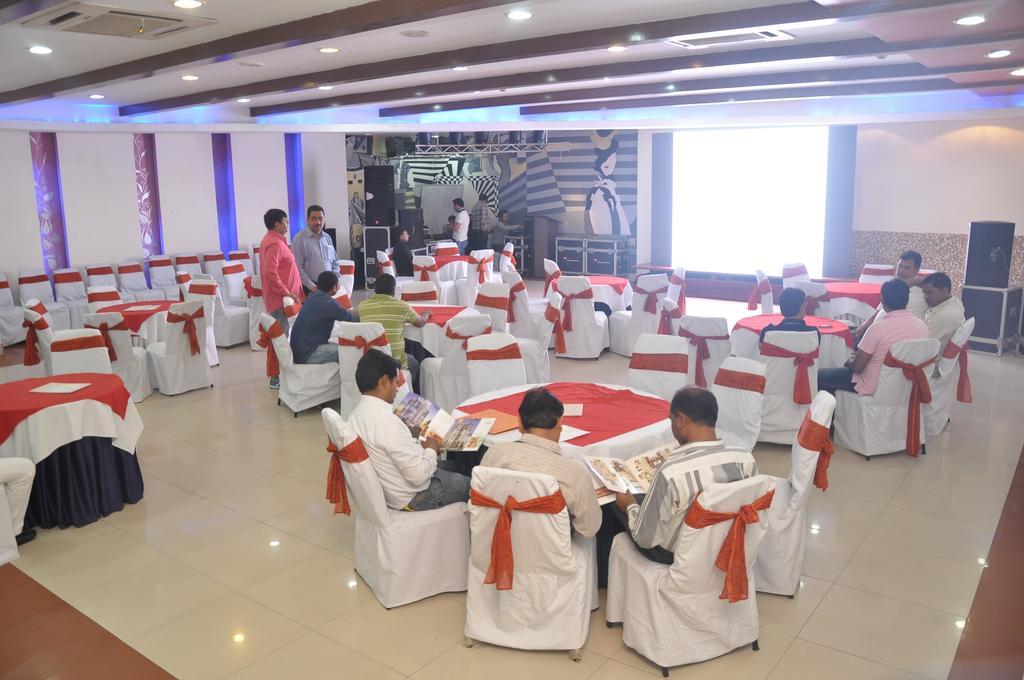 Hotel Ganga Ratan Agra  Esterno foto