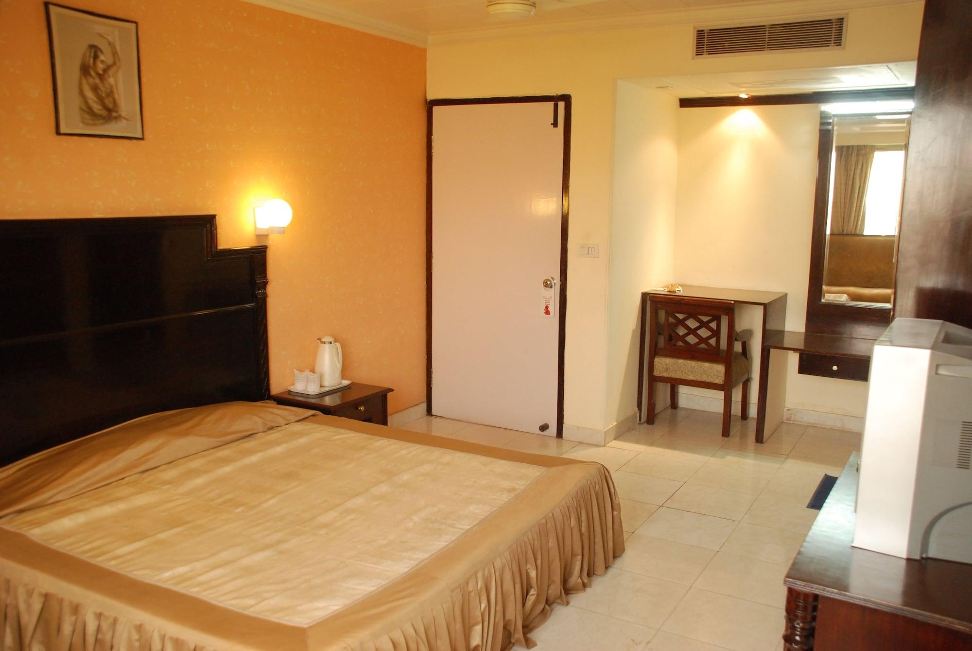 Hotel Ganga Ratan Agra  Esterno foto