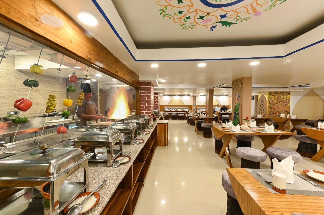 Hotel Ganga Ratan Agra  Esterno foto