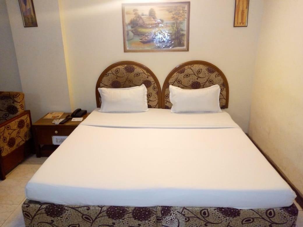 Hotel Ganga Ratan Agra  Esterno foto